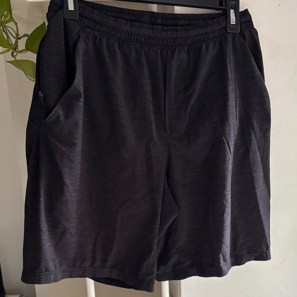 Lululemon Pace Breaker Shorts 9” with Liner